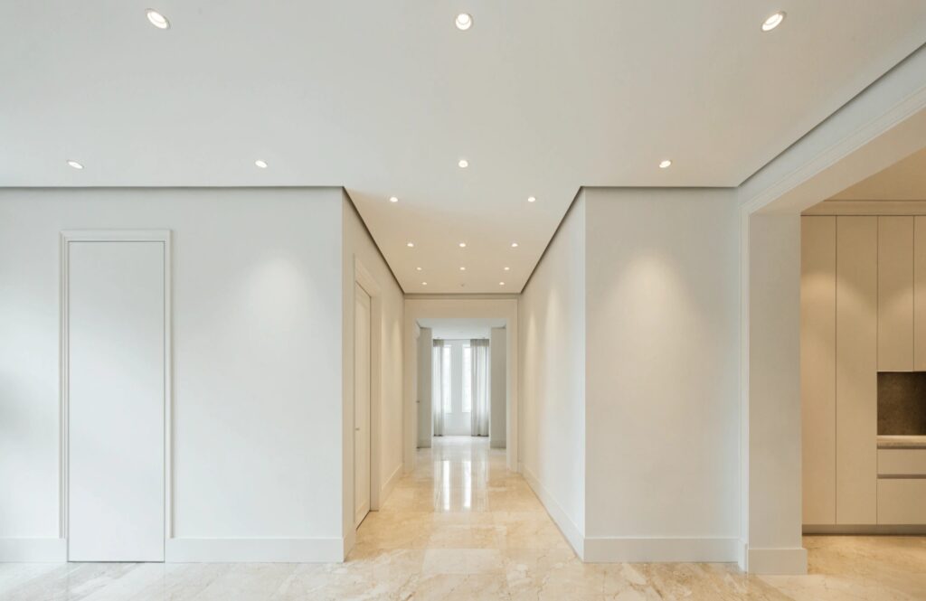 a-modern--clean-white-ceiling-with-evenly-spaced-r (1)